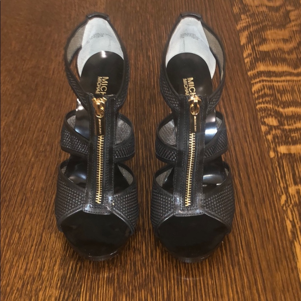 Michael Kors heals